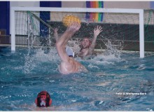 Ernst Wilhelm beim Torwurf