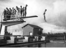 3m-Brett altes Freibad